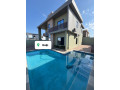 vende-se-luxuosa-moradia-t4-na-costa-do-sol-mapulene-small-3