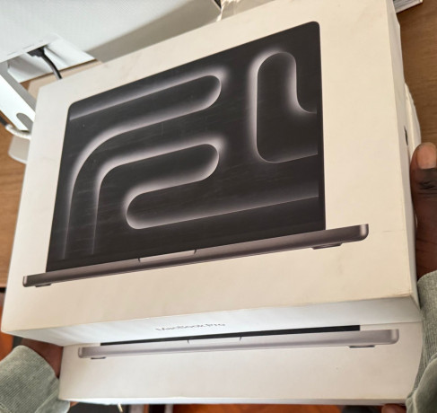 macbook-pro-m3-14-cpu-11-core-gpu-14-core-18gb-ram-512gb-ssd-big-0