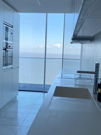 arrenda-se-luxuoso-apartamento-t3-mobilado-no-platinum-residence-big-1
