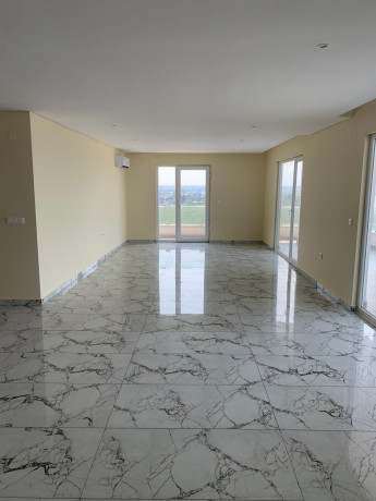 vende-se-e-arrenda-se-luxuoso-apartamento-t2-no-deco-assos-big-1