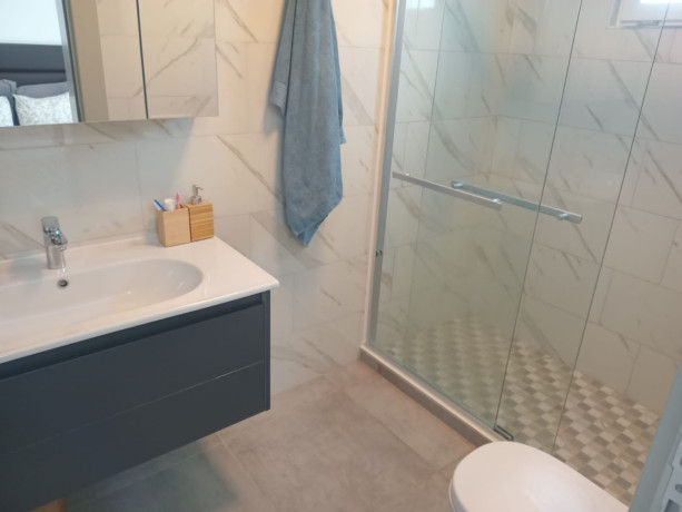 arrenda-se-apartamento-t2-mobilado-no-parkmoza-avenida-marginal-big-4