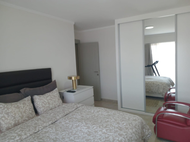 arrenda-se-apartamento-t2-mobilado-no-parkmoza-avenida-marginal-big-3