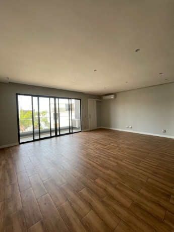 arrenda-se-luxuoso-apartamento-t3-no-triunfo-2-big-4