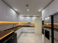 arrenda-se-luxuoso-apartamento-t4-mobilado-no-condominio-maresias-small-4
