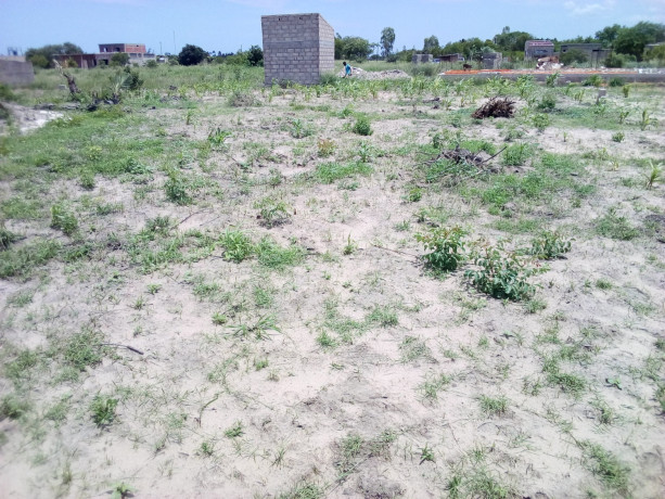 terreno-1530-costa-do-sol-zona-de-expansao-big-0