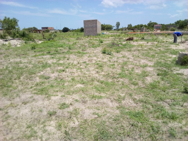 terreno-1530-costa-do-sol-zona-de-expansao-big-1