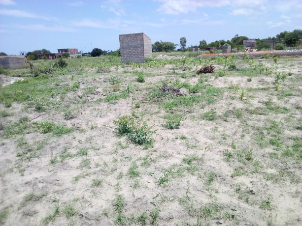 terreno-1530-costa-do-sol-zona-de-expansao-big-2