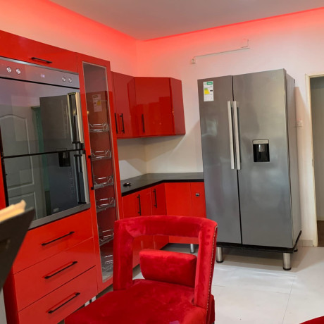 arrenda-se-luxuoso-apartamento-t3-mobilado-na-amilcar-cabral-big-3