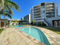 arrenda-se-luxuoso-apartamento-t3-no-condominio-the-palm-small-0