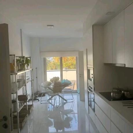 arrenda-se-luxuoso-apartamento-t3-no-condominio-4life-super-moderno-big-2