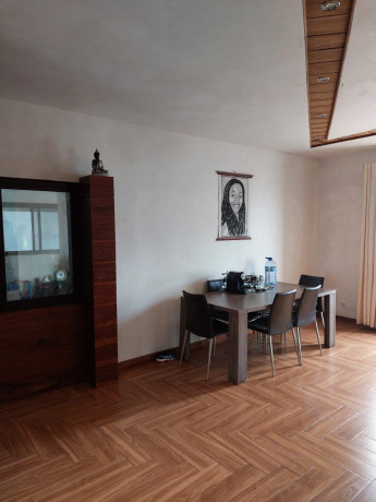 vende-se-luxuosa-moradia-duplex-t4-no-cmc-circular-big-3