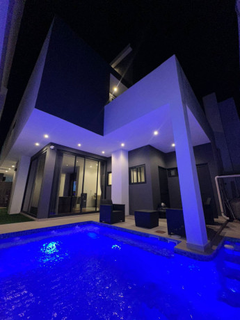 vende-se-luxuosa-moradia-t4-no-condominio-yujusol-na-costa-do-sol-big-2