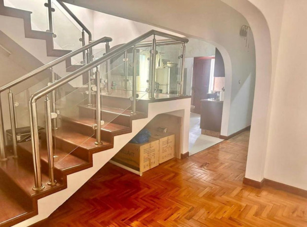 vende-se-belissima-moradia-t4-em-laulane-big-3