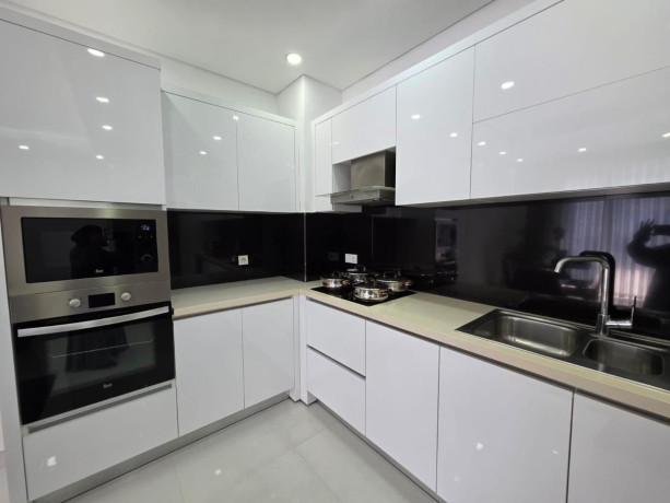 arrenda-se-e-vende-se-luxuoso-apartamento-t3-mobilado-no-umran-residence-big-3
