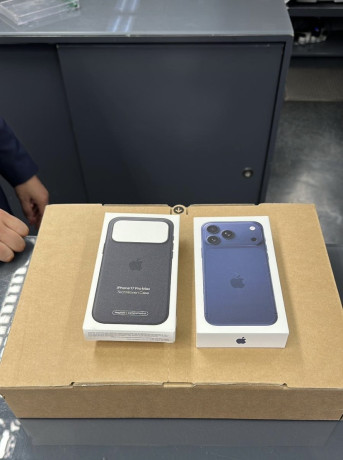 iphone-17-pro-max-256gb-single-sim-capa-de-silicone-magsafe-big-0
