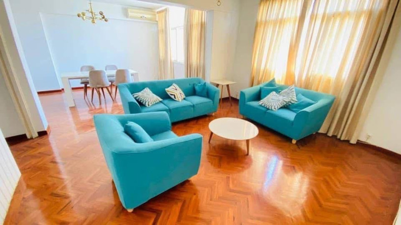 arrenda-se-belissimo-apartamento-t4-mobilado-big-0