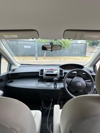 honda-freed-big-4