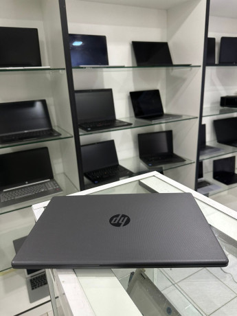 hp-250-g10-big-0