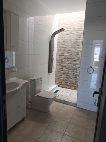 vende-se-luxuosa-moradia-t4-no-mapulene-bombas-da-galp-big-2
