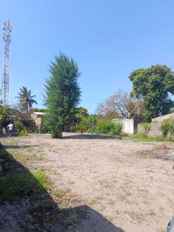 trespasse-de-terreno-na-costa-do-sol-mapulene-big-3