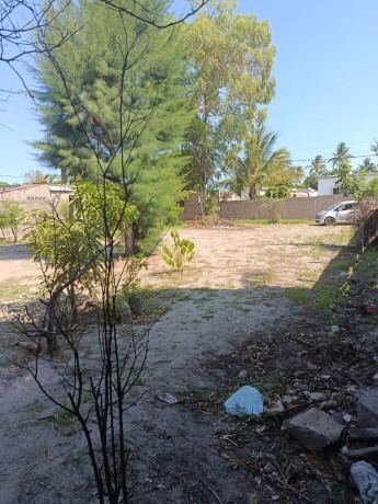 trespasse-de-terreno-na-costa-do-sol-mapulene-big-2