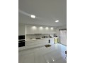 vende-se-luxuoso-apartamento-t3-moderno-no-condominio-4life-na-dona-alice-small-3