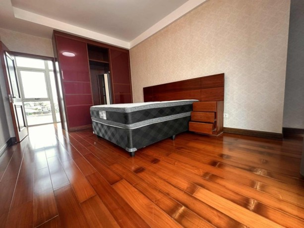 arrenda-se-luxuosa-moradia-t3-mobilado-no-condominio-vila-sol-big-2