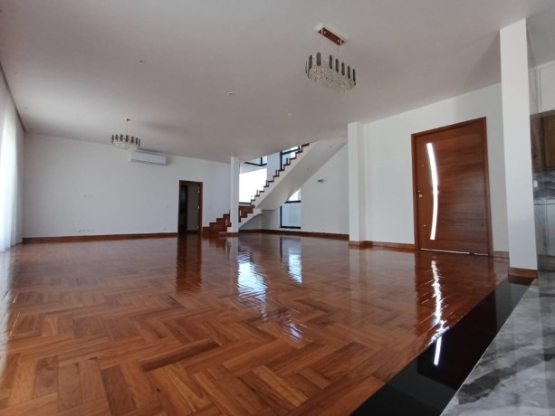 arrenda-se-luxuosa-moradia-t4-super-moderna-no-triunfo-novo-big-2