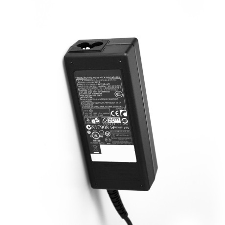 carregador-toshiba-65w-190v-342a-5525mm-big-0