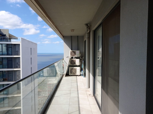arrenda-se-luxuoso-apartamento-t2-mobilado-no-polana-plaza-big-4