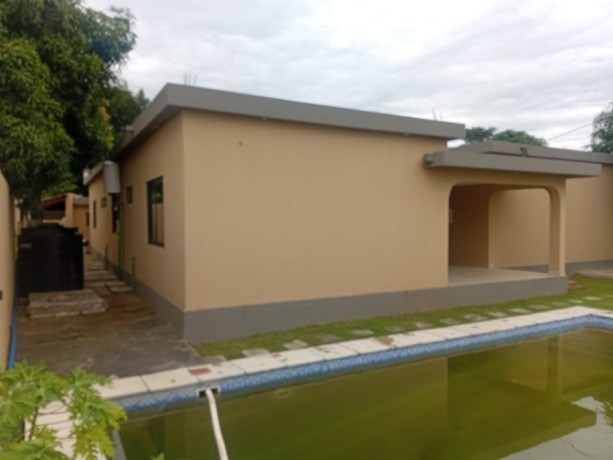vende-se-linda-casa-tp3-na-mozal-rua-do-hospital-mediacoes-da-esquadra-da-mozal-400-metros-big-4