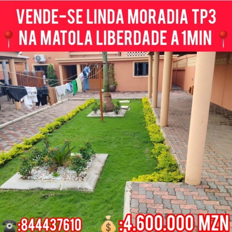 vende-se-linda-moradia-tipo-3-na-matola-bairro-da-liberdade-proximo-a-terminal-de-autocarros-big-0