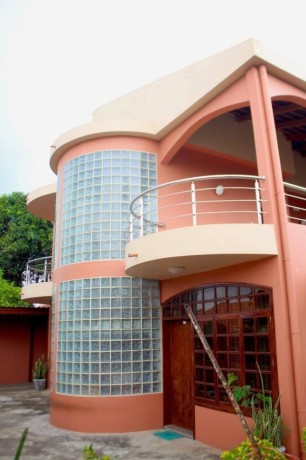 vende-se-linda-vivenda-tp5-na-matola-bairro-da-liberdade-big-1