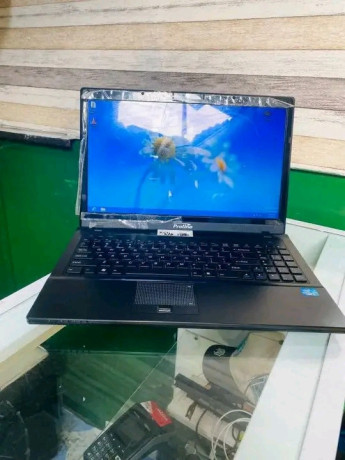 leptop-core-i5-8gb-ram-disco-500gb-gb-hdd-big-0