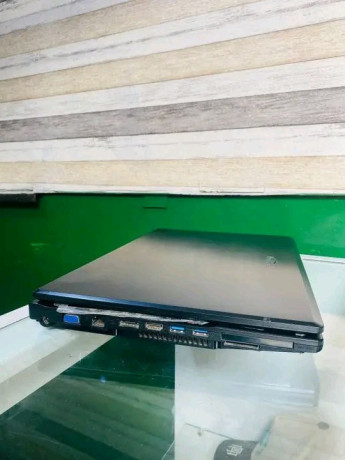 leptop-core-i5-8gb-ram-disco-500gb-gb-hdd-big-2