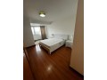 arrenda-se-belissimo-apartamento-t3-mobilado-no-condominio-varandas-small-1