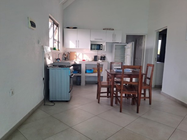 vende-se-uma-t2-na-praia-da-ponta-mamoli-big-2