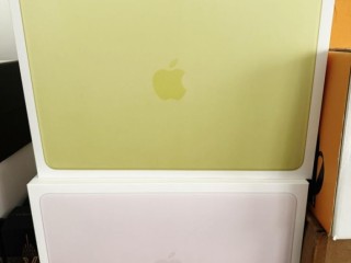 macbook-neo-13-512gb-8gb-ram-selado