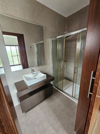 arrenda-se-luxuosa-moradia-t5-na-sommerschield-ii-proximo-ao-hospital-privado-big-3