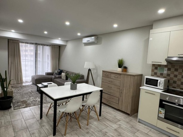 vende-se-luxuoso-apartamento-t2-mobilado-no-plaza-big-3