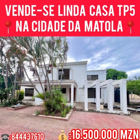 vende-se-linda-moradia-t5-rc-1andar-na-cidade-da-matola-falta-tijoleiras-e-loica-sanitaria-big-0