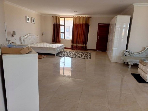 vende-se-excelente-moradia-triplex-tp7-no-bairro-do-triunfo-big-4