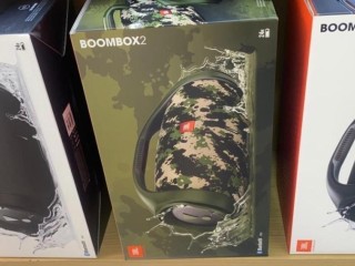 jbl-boombox-2-selada