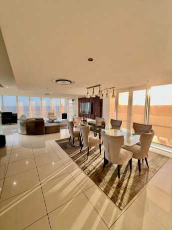 arrenda-se-luxuoso-apartamento-duplex-t41-mobilado-no-super-mares-big-0