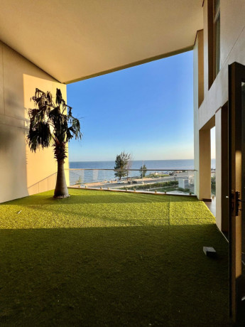 arrenda-se-luxuoso-apartamento-duplex-t41-mobilado-no-super-mares-big-4