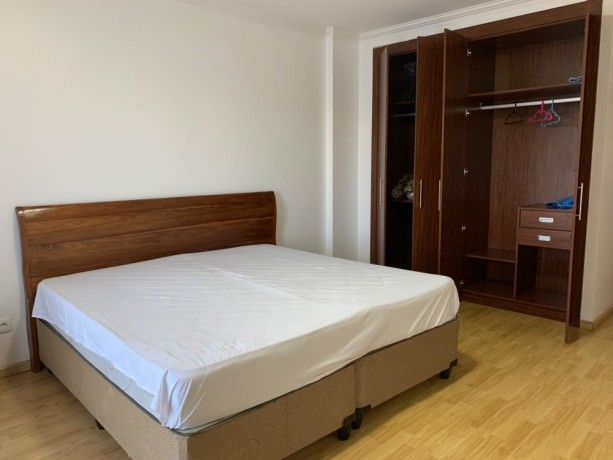 arrenda-se-luxuoso-apartamento-t4-mobilado-no-condominio-life-no-joss-village-big-1