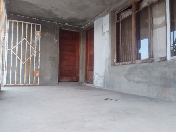 moradia-t2-tudo-dentro-pronta-habitar-big-0
