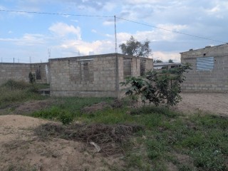 excelente-oportunidade-em-mulotana-bairro-bili-casa-inacabada