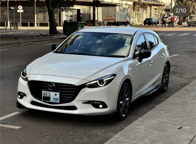 mazda-axela-sport-2018-15-diesel-79000km-recem-importado-big-0