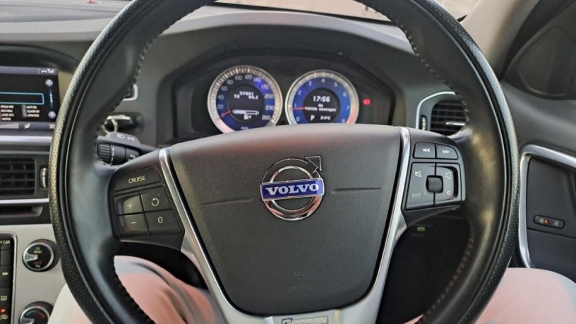 volvo-s60-big-2